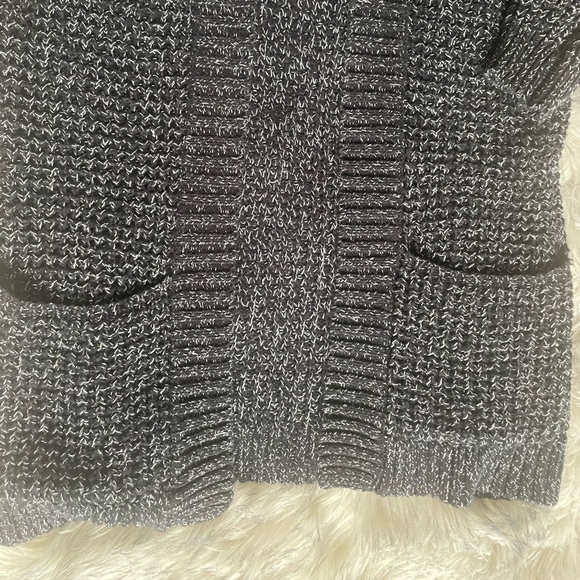 Express women’s black&white size:M - Picture 2 of 6